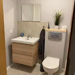 Ferienwohnung-/haus Mit Kostenfreiem Parkplatz *