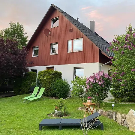 Ferienwohnung-/haus Mit Kostenfreiem Parkplatz アパート *