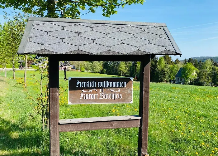 Ferienwohnung-/haus Mit Kostenfreiem Parkplatz